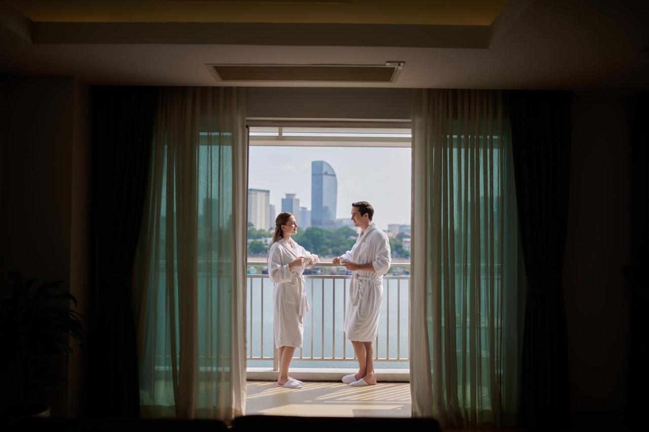 Bellevue Serviced Apartments Phnom-Penh Buitenkant foto