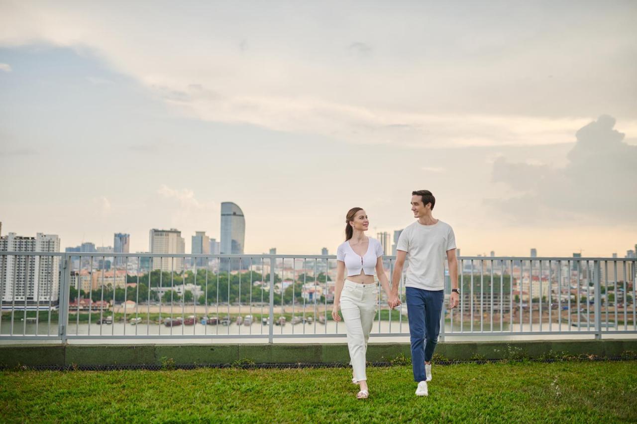 Bellevue Serviced Apartments Phnom-Penh Buitenkant foto