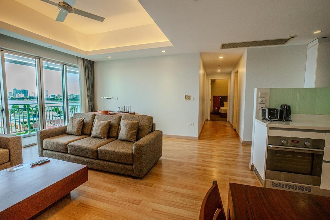 Bellevue Serviced Apartments Phnom-Penh Buitenkant foto