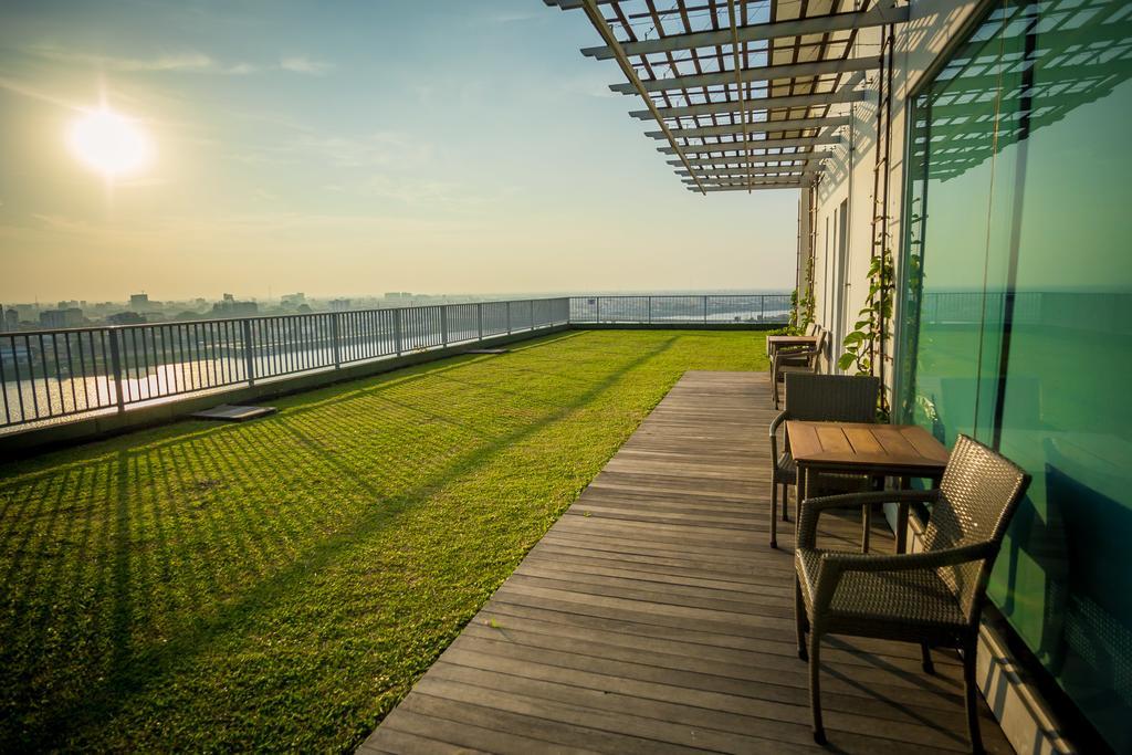 Bellevue Serviced Apartments Phnom-Penh Buitenkant foto