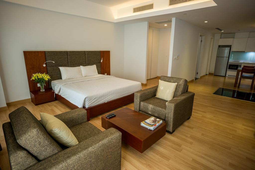 Bellevue Serviced Apartments Phnom-Penh Buitenkant foto
