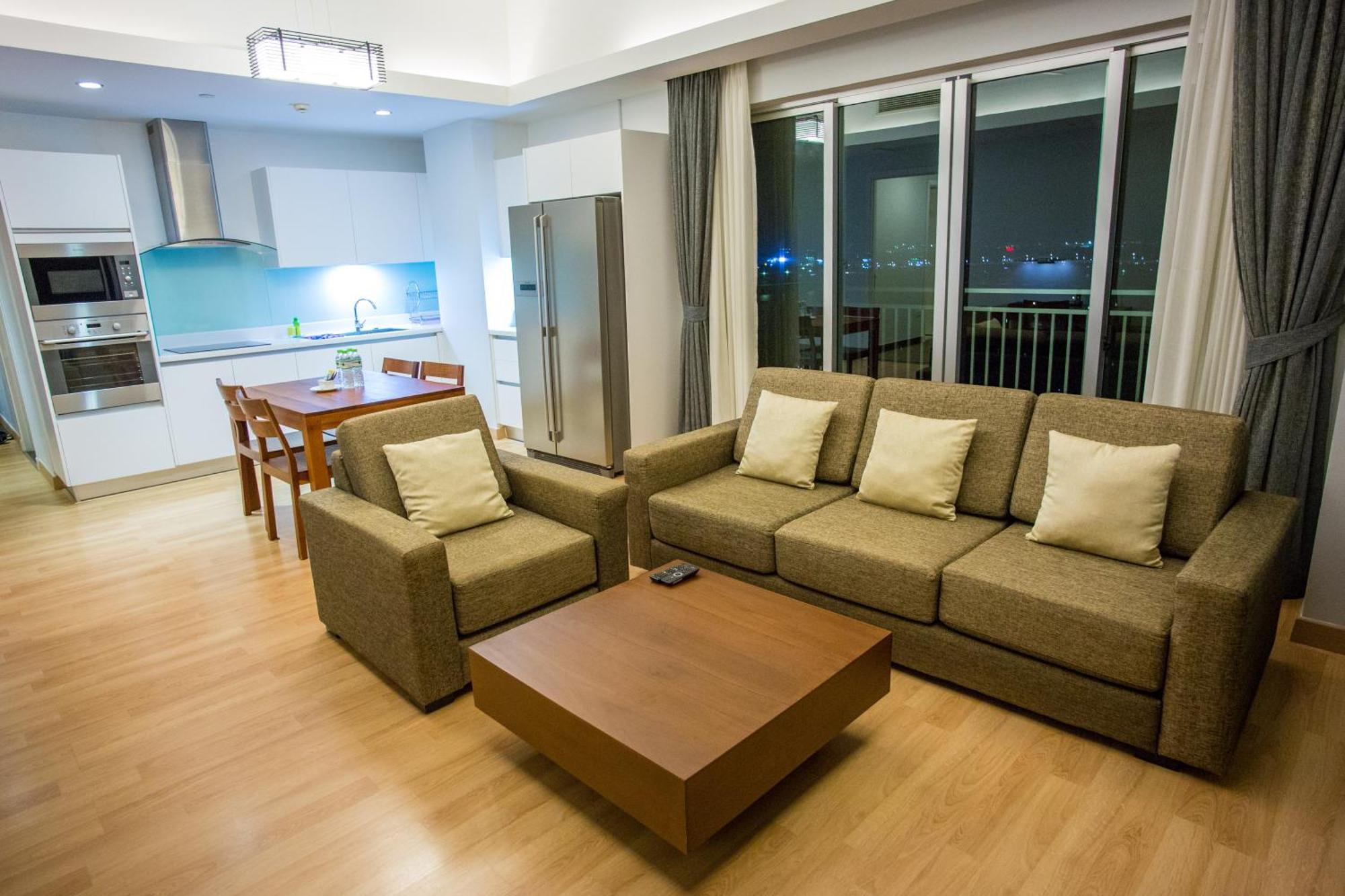 Bellevue Serviced Apartments Phnom-Penh Buitenkant foto