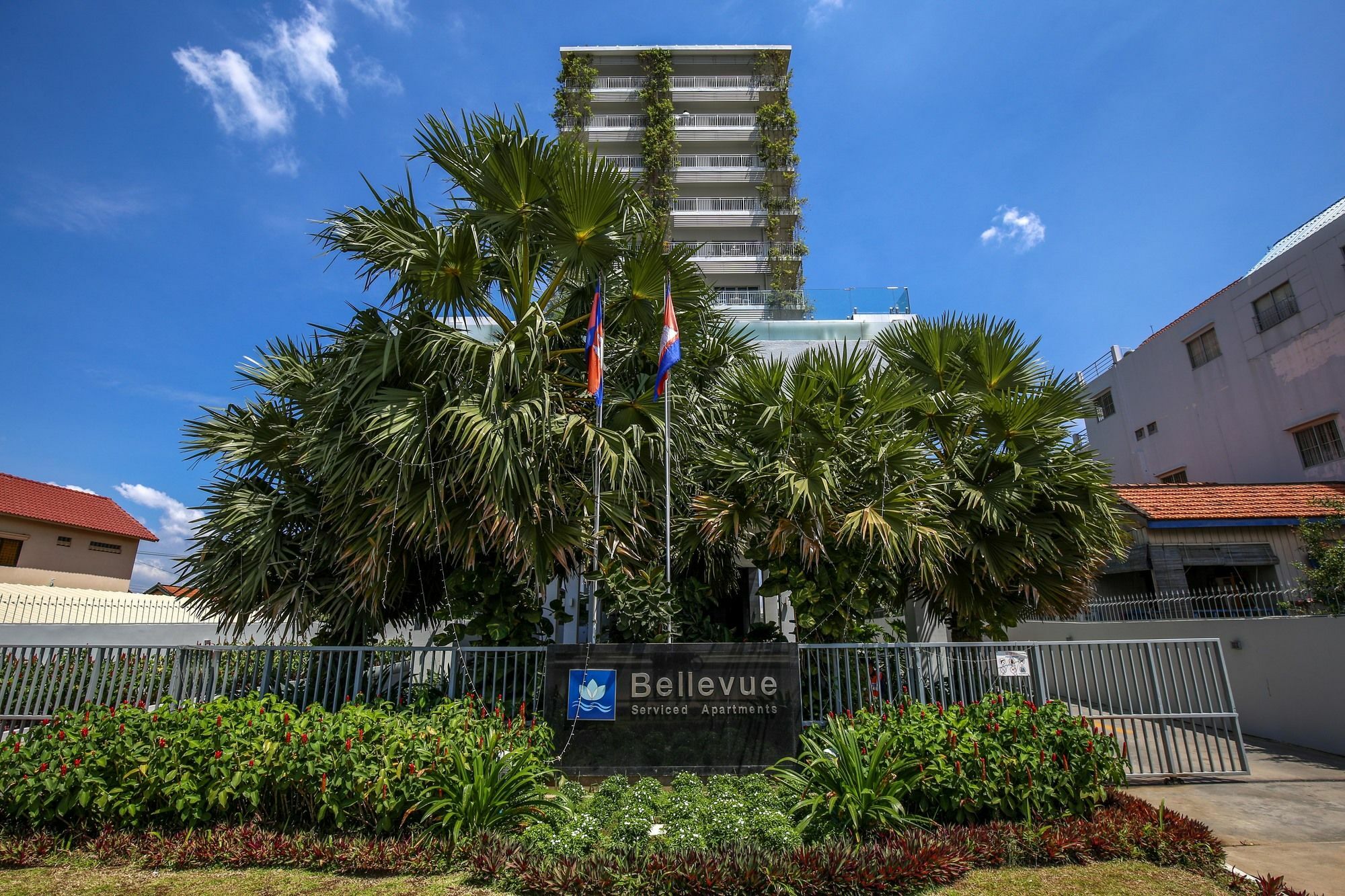 Bellevue Serviced Apartments Phnom-Penh Buitenkant foto