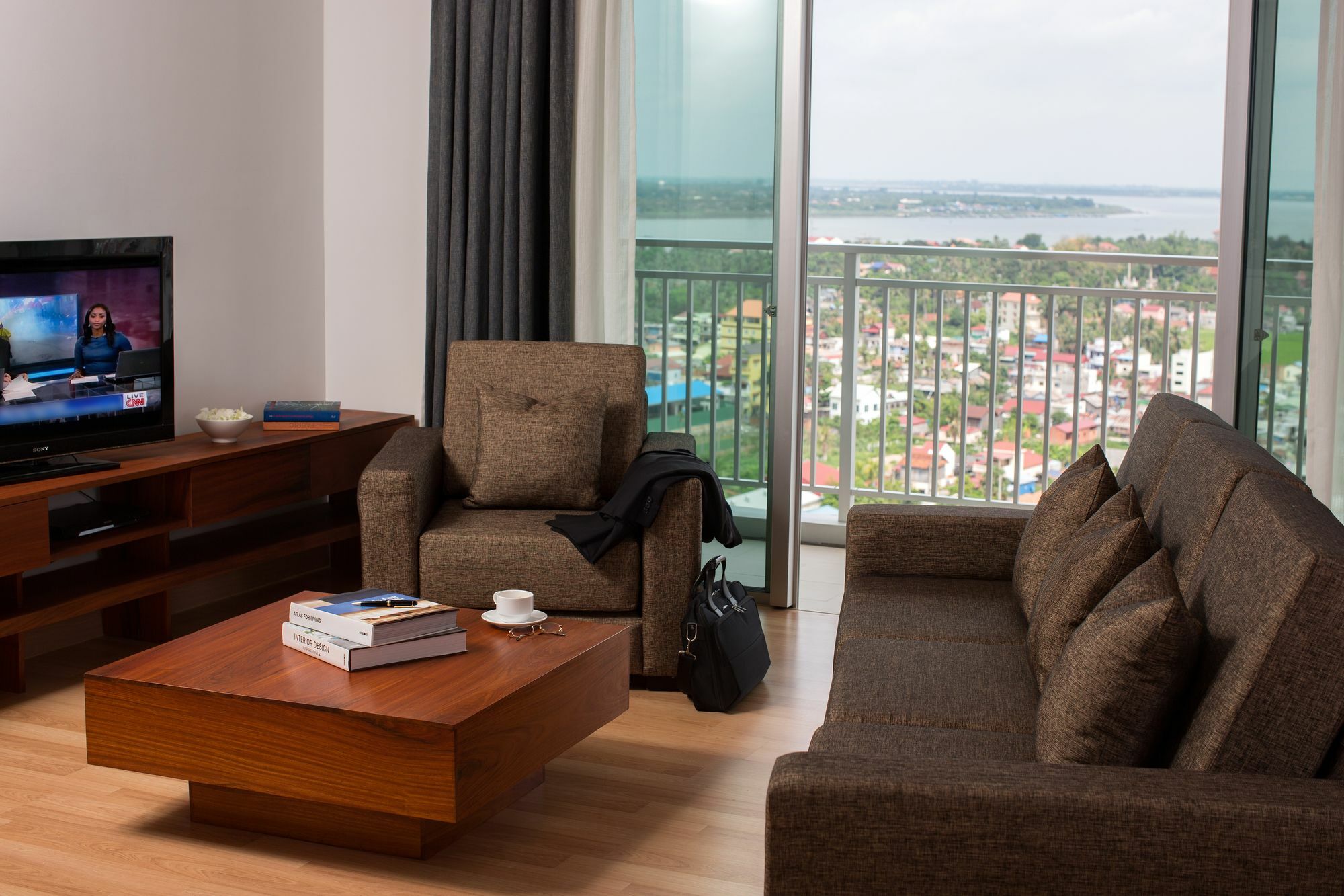 Bellevue Serviced Apartments Phnom-Penh Buitenkant foto